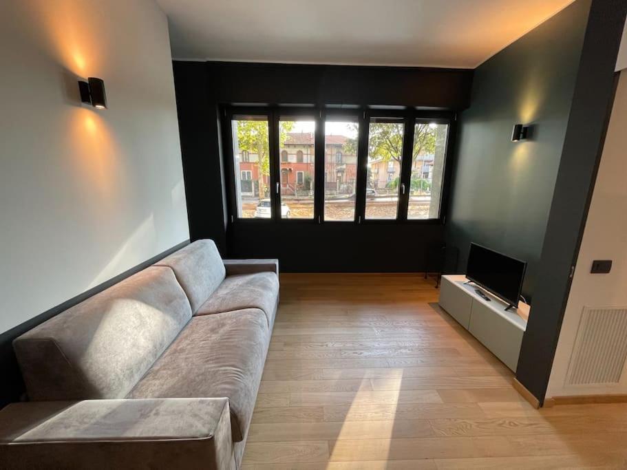 Appartement Capital Station - Black Milaan
